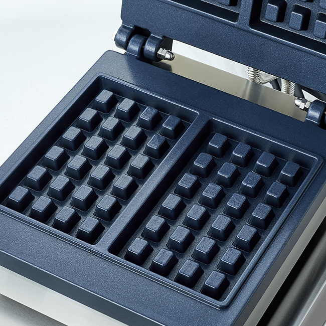 Counter Top Electric Waffle Maker for Commercial Kitchen