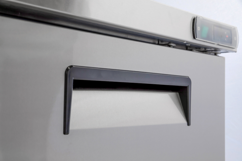 72 Inch Commercial Stainless Steel Under Counter with Solid Door