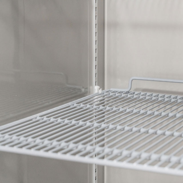 American type reach-in upright refrigerator