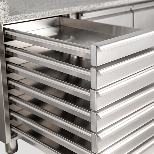 Hot Sale Refrigerated Pizza Prep Table with Top Display
