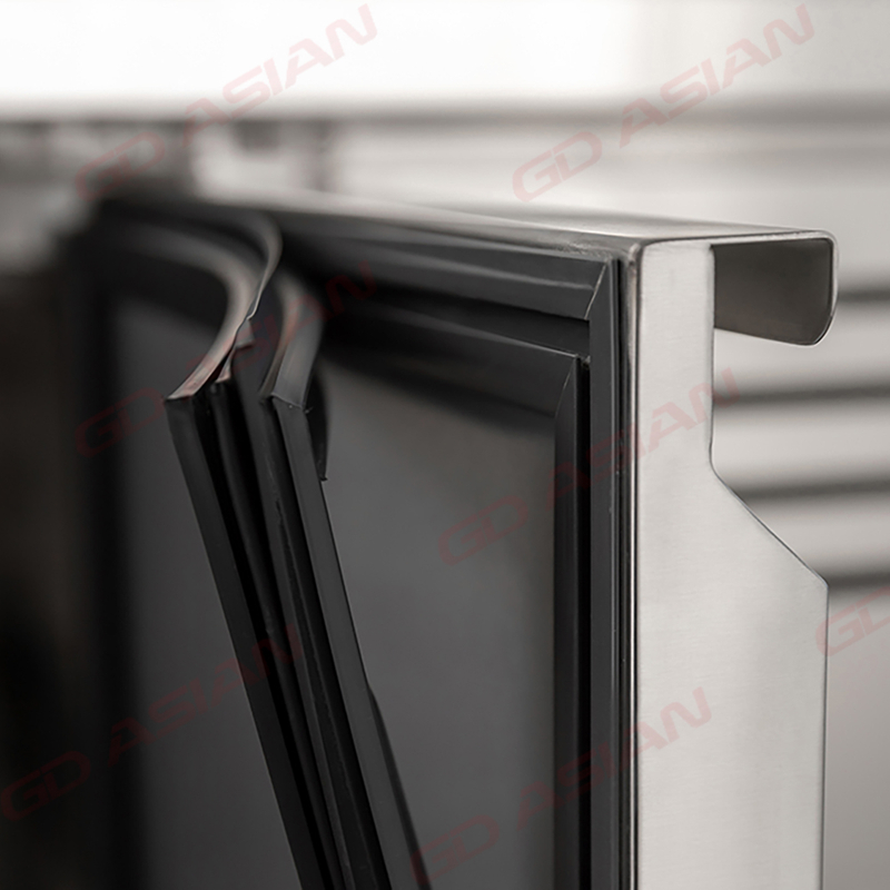 GNH3100TN European Type GN Counter Chiller for Commercial Kitchen