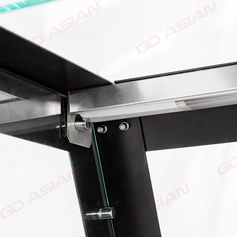 New Design Refrigerated Preparation Table Reserve a place for the cash register.