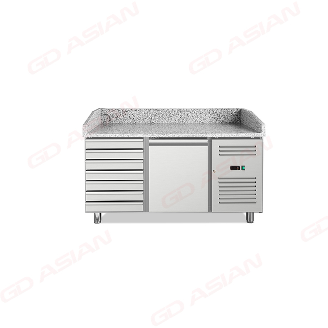 European Type Ventilated Pizza Counter with VRX on the top