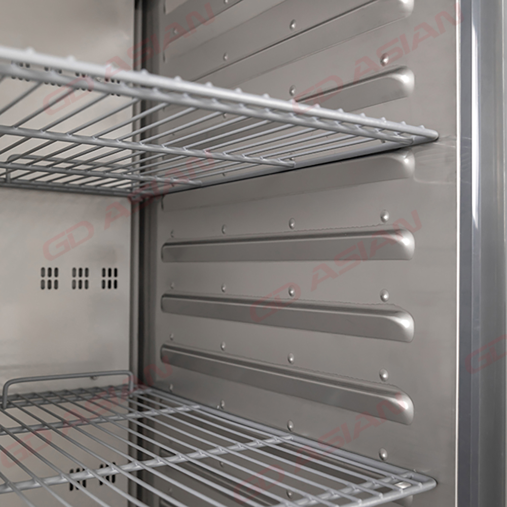 European 550L Upright Cabinet with Integrated Stamped Liner